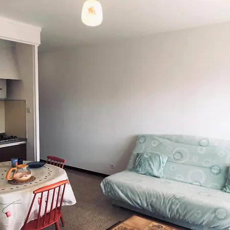 Grand Avec Terrasse Proche Du Port De Cyprien -3rm168 Saint-Cyprien (Pyrenees-Orientales)